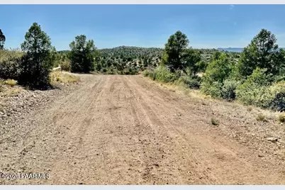 6240 W Blue Canyon Drive, Prescott, AZ 86305 - Photo 10