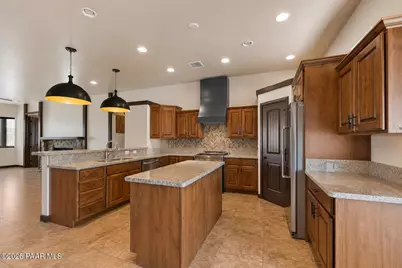 11156 N Scalli Way, Prescott Valley, AZ 86315 - Photo 16