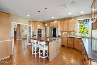 890 N Lakeview Drive, Prescott, AZ 86301 - Photo 14