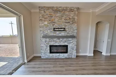 7037 Robin Nest Court, Prescott Valley, AZ 86315 - Photo 8
