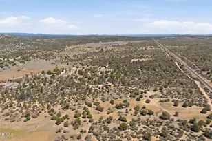 10262 W Tough Country Trail, Prescott, AZ 86305 - Photo 10