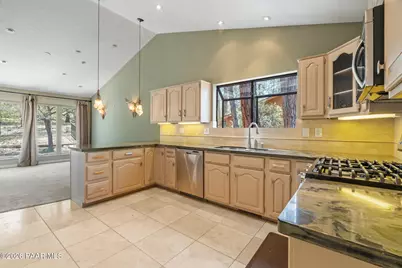 1525 N Roadrunner, Prescott, AZ 86303 - Photo 10