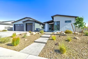 4811 N Yorkshire Loop, Prescott Valley, AZ 86314 - Photo 2