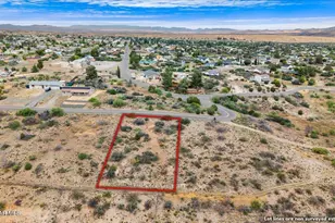 20471 E Deer Valley Ln, Mayer, AZ 86333 - Photo 4