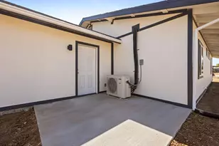 18278 S Frontier Rd, Peeples Valley, AZ 86332 - Photo 28