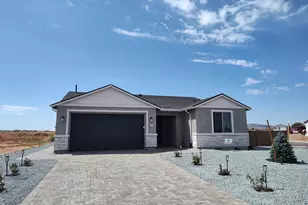 7555 E Turnberry Dr, Prescott Valley, AZ 86315 - Photo 1