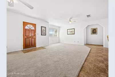 18420 S Peeples Valley Road, Peeples Valley, AZ 86332 - Photo 10