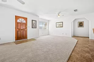 18420 S Peeples Valley Rd, Peeples Valley, AZ 86332 - Photo 10