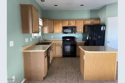 2186 Touchstone Drive, Chino Valley, AZ 86323 - Photo 2