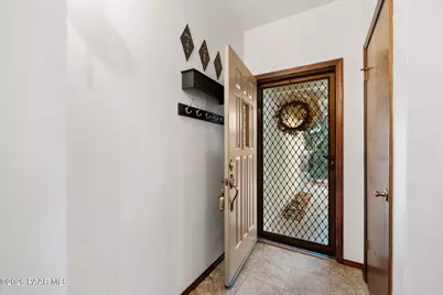 4324 N Plainsman Way, Prescott Valley, AZ 86314 - Photo 12