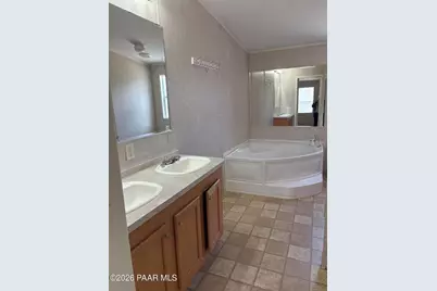 1720 Purple Sage Drive, Chino Valley, AZ 86323 - Photo 10