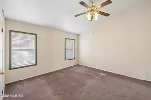 835 N Creekview Dr, Dewey-Humboldt, AZ 86327 - Photo 18