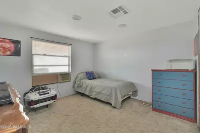 25055 N Naples Street, Paulden, AZ 86334 - Photo 12