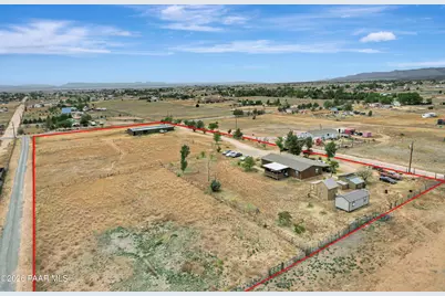 25055 N Naples Street, Paulden, AZ 86334 - Photo 2