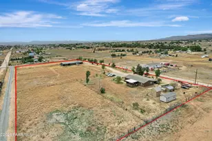 25055 N Naples St, Paulden, AZ 86334 - Photo 2