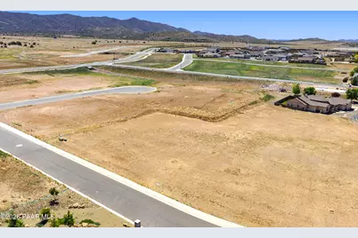 13449 E Cowboy Way, Prescott Valley, AZ 86315 - Photo 12