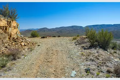 2.64 Acres Off Wolfpack Trail, Mayer, AZ 86333 - Photo 18