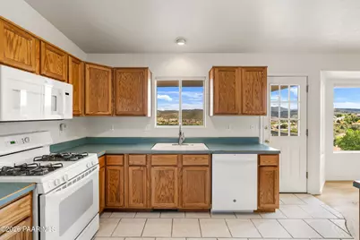 1941 Boardwalk Avenue, Prescott, AZ 86301 - Photo 10