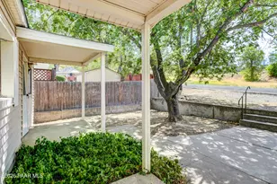 116 E Leroux St, Prescott, AZ 86303 - Photo 2