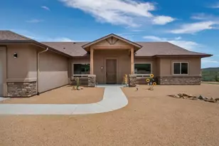 15935 E Lone Fox Trail, Dewey-Humboldt, AZ 86327 - Photo 6