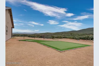15935 E Lone Fox Trail, Dewey-Humboldt, AZ 86327 - Photo 36