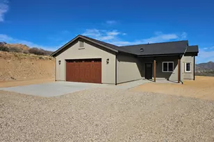 1330 S Dewey Rd, Dewey-Humboldt, AZ 86327 - Photo 2