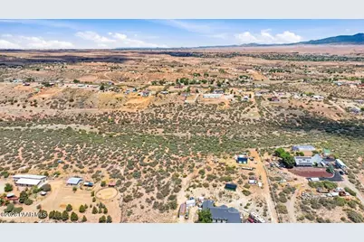 10560 E Rocky Hill Road, Dewey-Humboldt, AZ 86327 - Photo 6