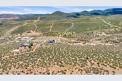 10560 E Rocky Hill Road, Dewey-Humboldt, AZ 86327 - Photo 10
