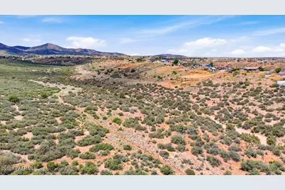 10560 E Rocky Hill Road, Dewey-Humboldt, AZ 86327 - Photo 12