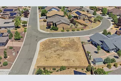 8313 N Prairie, Prescott Valley, AZ 86315 - Photo 2