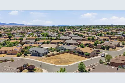 8313 N Prairie, Prescott Valley, AZ 86315 - Photo 8