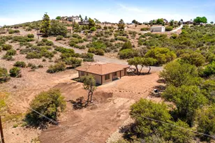 18290 S Niblick Dr, Peeples Valley, AZ 86332 - Photo 32