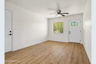 18290 S Niblick Drive, Peeples Valley, AZ 86332 - Photo 14