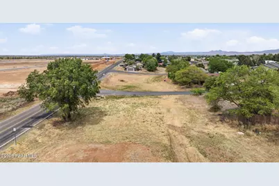 4251 N Agua Fria Drive, Prescott Valley, AZ 86314 - Photo 8
