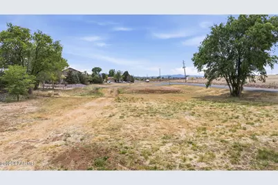 4251 N Agua Fria Drive, Prescott Valley, AZ 86314 - Photo 16
