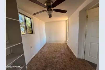 9275 E Chestnut Hill Avenue, Dewey-Humboldt, AZ 86327 - Photo 16