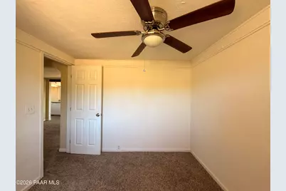 9275 E Chestnut Hill Avenue, Dewey-Humboldt, AZ 86327 - Photo 20