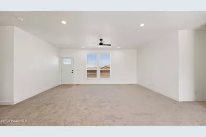 12521 N Permian Way, Prescott Valley, AZ 86315 - Photo 8