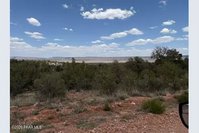 3883 N Shadow Mountain Parkway, Seligman, AZ 86337 - Photo 14