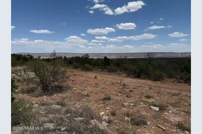 3883 N Shadow Mountain Parkway, Seligman, AZ 86337 - Photo 4