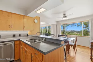 805 Crest Dr, Prescott, AZ 86303 - Photo 10