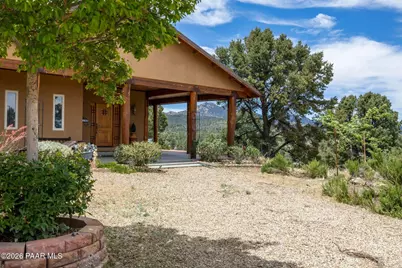 17495 W Ravens Nook, Peeples Valley, AZ 86332 - Photo 2