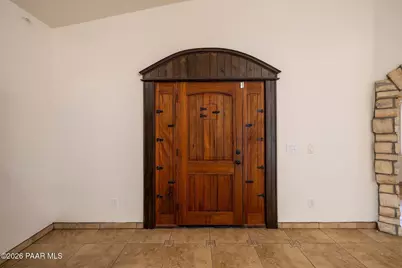 17495 W Ravens Nook, Peeples Valley, AZ 86332 - Photo 10