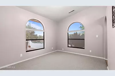 666 N Hopi Trail, Dewey-Humboldt, AZ 86327 - Photo 14