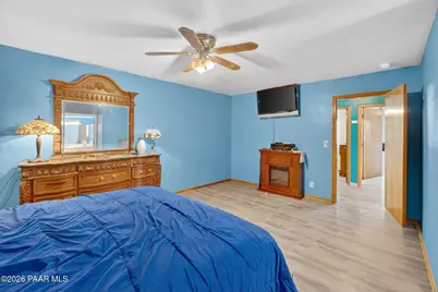 14205 E Meadow Road, Dewey-Humboldt, AZ 86327 - Photo 18