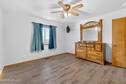 14205 E Meadow Road, Dewey-Humboldt, AZ 86327 - Photo 24