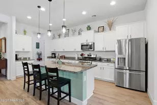 7883 E Hideaway Fls Ct, Prescott Valley, AZ 86315 - Photo 6