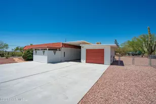 33750 S Ridgeway Rd, Black Canyon City, AZ 85324 - Photo 20