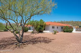 33750 S Ridgeway Rd, Black Canyon City, AZ 85324 - Photo 16
