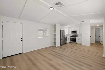 8748 E Tracy Drive, Prescott Valley, AZ 86314 - Photo 8